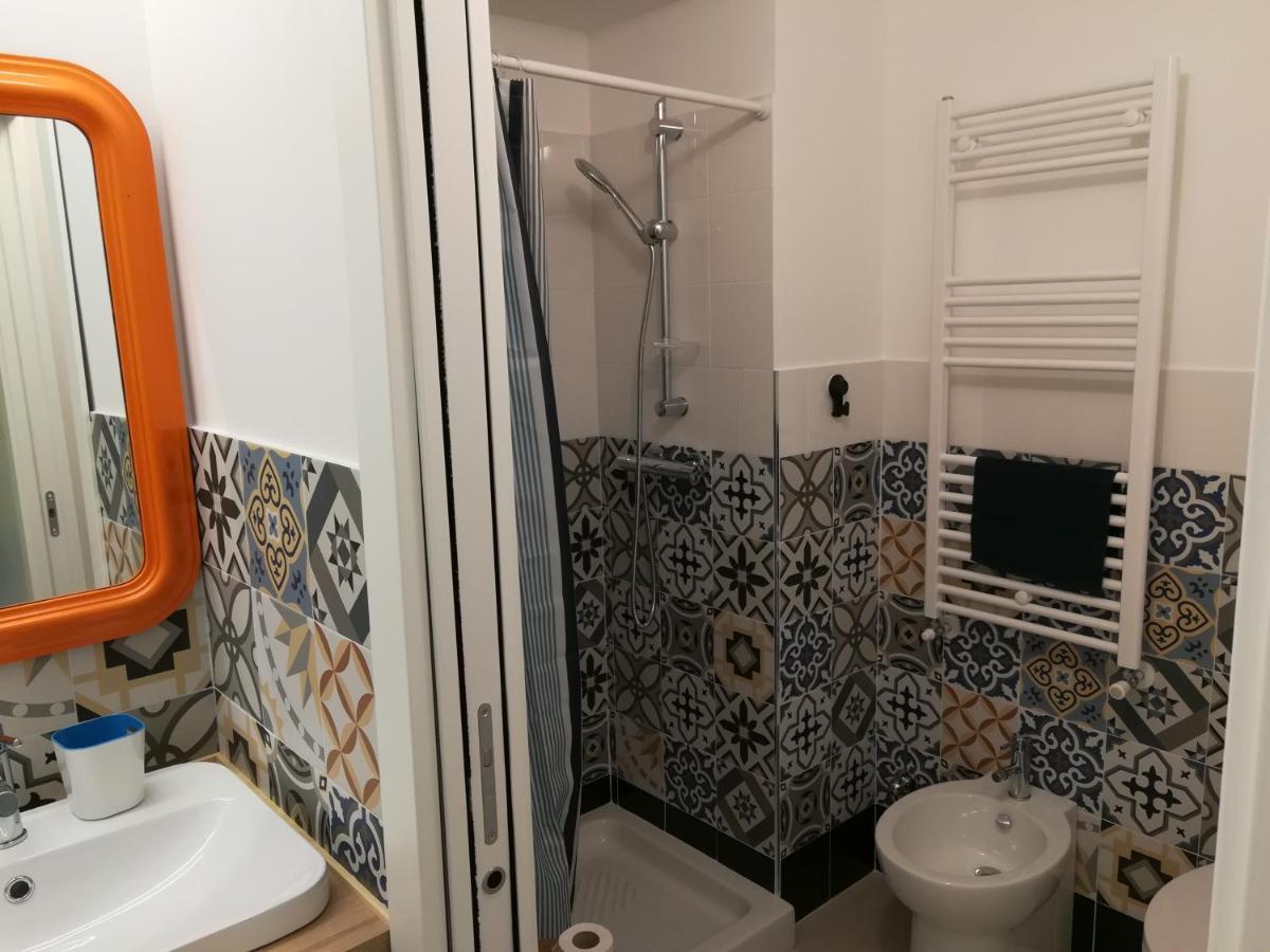2 Lofts Guest House Turin Bagian luar foto